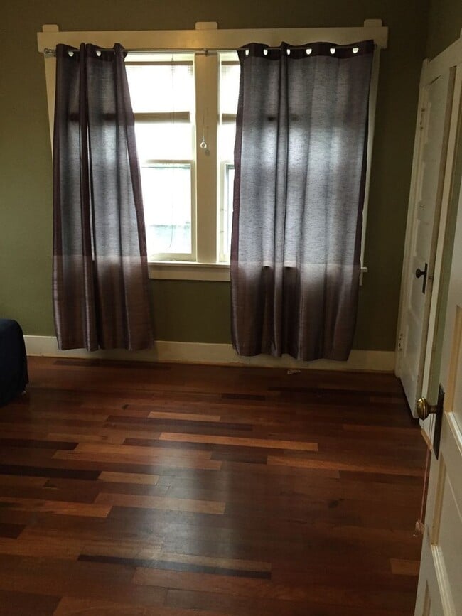 Photo - LONG REALTY AND PROPERTY MANAGEMENT- 3 BED...