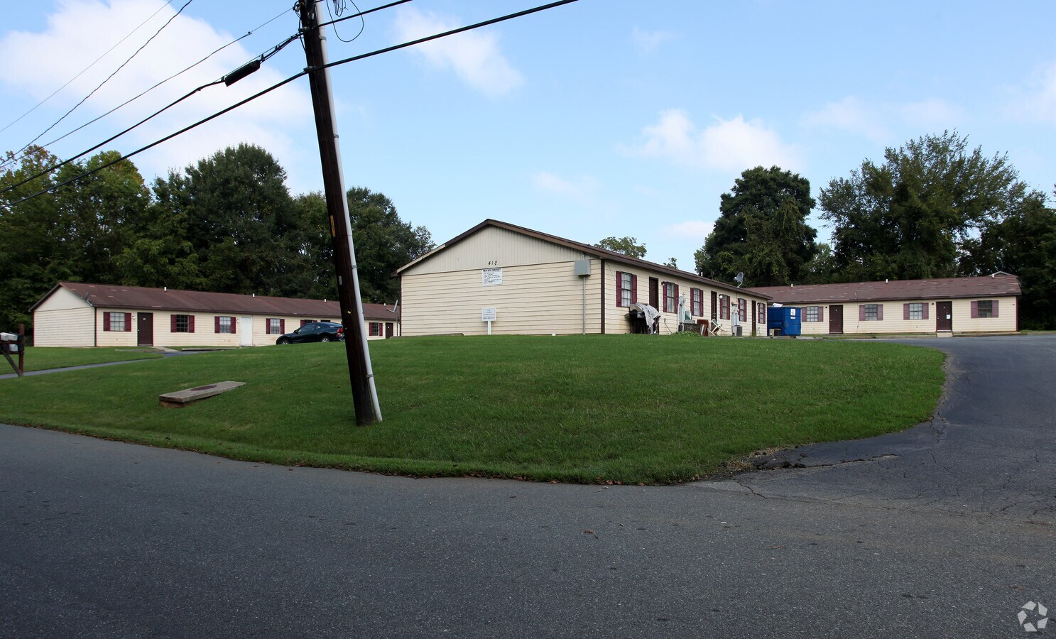 Hill Street Apartments - Hill Street Apartments