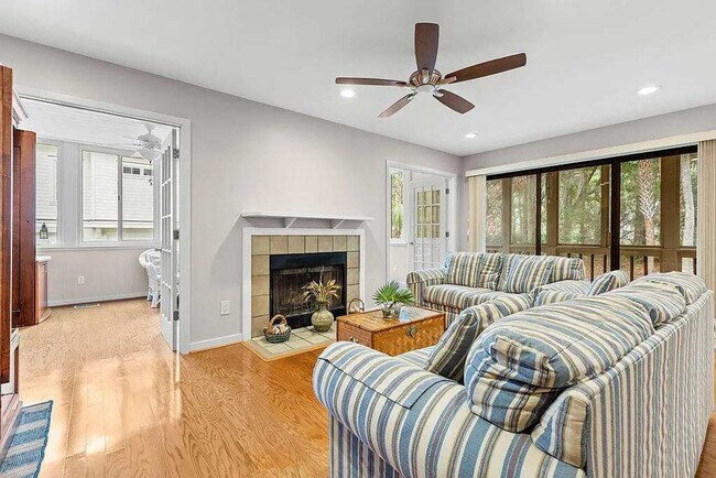 Photo - 2780 Hidden Oak Dr Unit SI ID1611396P