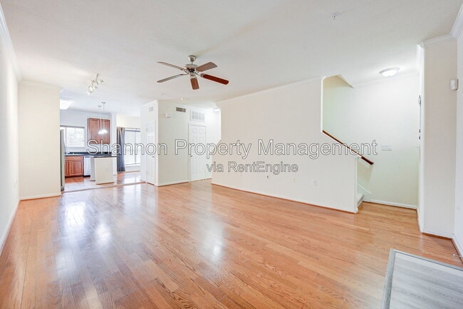 Photo - 9200 Westheimer Rd