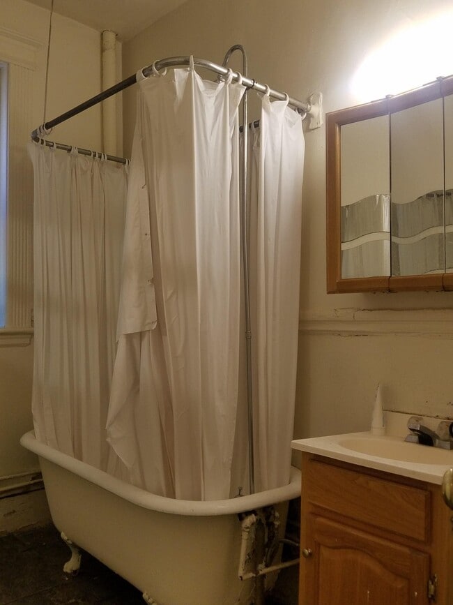 Photo - 1334 Commonwealth Ave Unidad 26