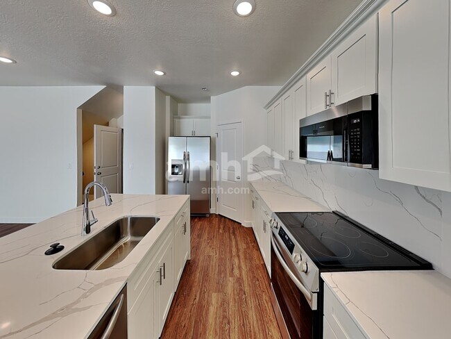 Photo - 8964 S John Annie Ln