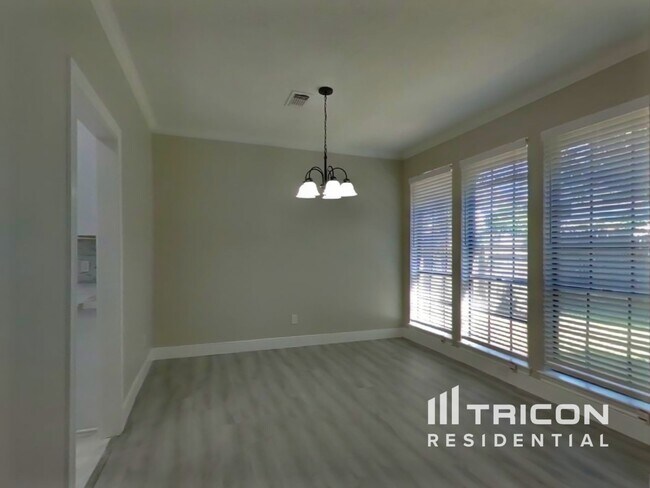 Photo - 7411 Las Brisas Dr