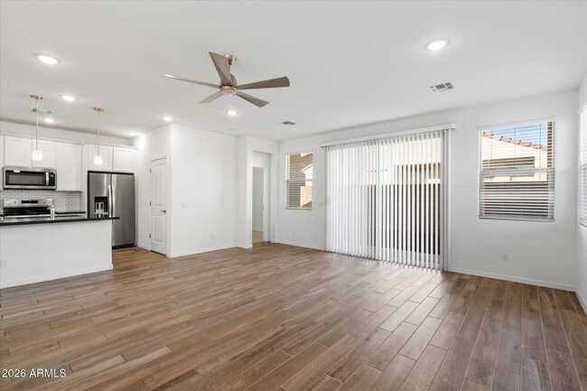 Photo - 15112 W Hadley St