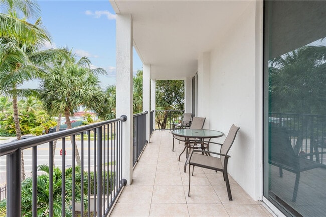 191 SE 20th Ave Unit 312