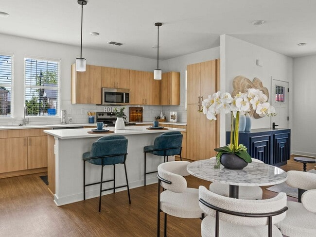 Photo - LEO at Cypress Creek