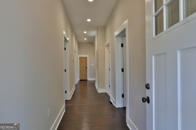 Photo - 91 E Washington St