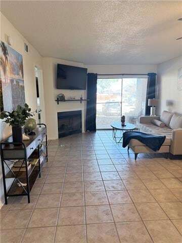 2425 Oxford Pl Unit 132
