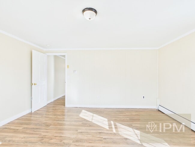 Photo - 39 S Front St Unit 39 S. Front St.  #2