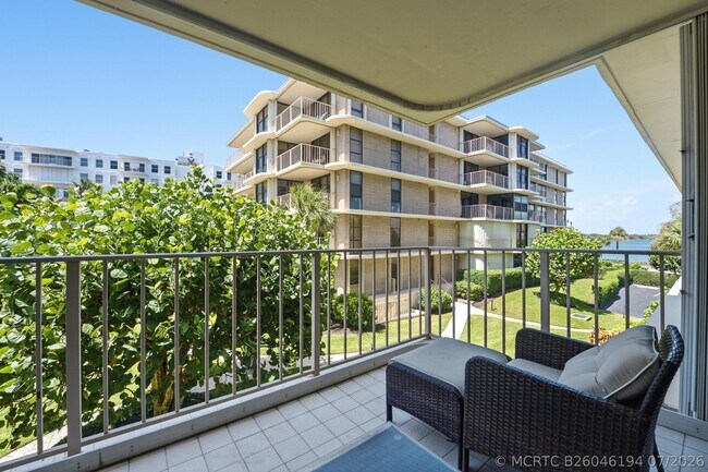 3200 S Ocean Blvd Unit D203