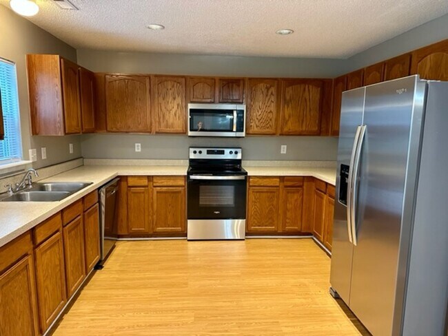 Photo - 5091 Ballantine Dr
