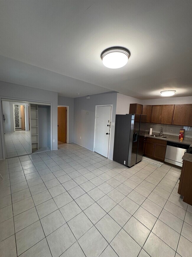 Photo - 226 Duncan Ave