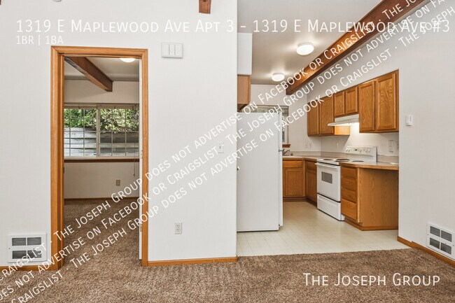 Photo - 1319 E Maplewood Ave Unit 1319 E Maplewood Ave #3 Bellingham