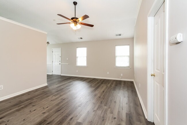 Photo - 6133 Goldenfield Dr