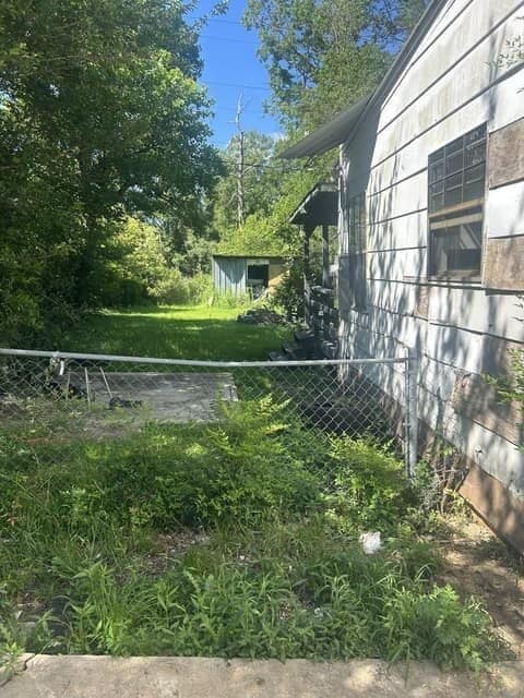 Photo - 844 Combs St