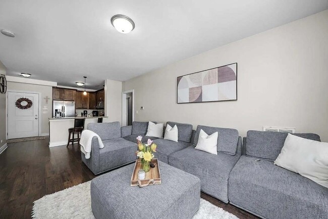 Photo - 6614 W 65th St Unit 1H
