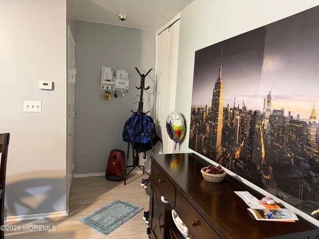 65 Cedar Ave Unit B12