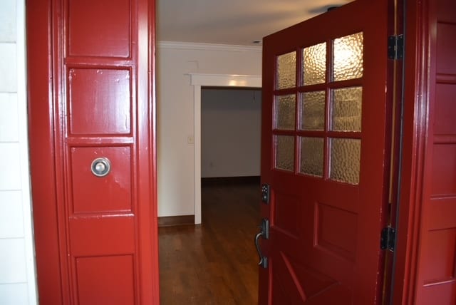 Front Entrance - 1430 Hubert St