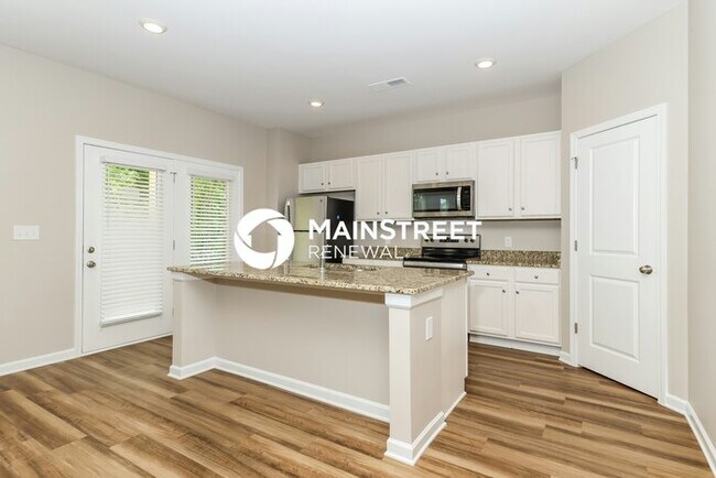 4 Bedroom Pet-Friendly Home in Locust Grove, GA with Main Street Renewal