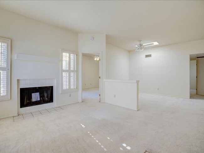 Photo - Near the Rillito Walk Path - 3 Bed, 2 Bath with Community Pool!