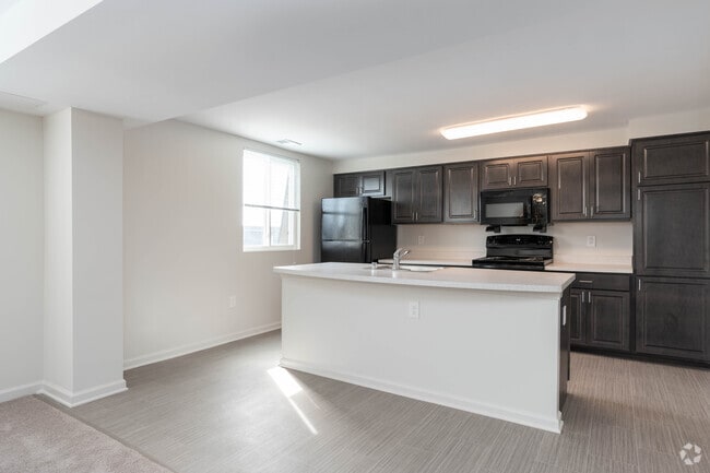 3BR 2BA 1598SF