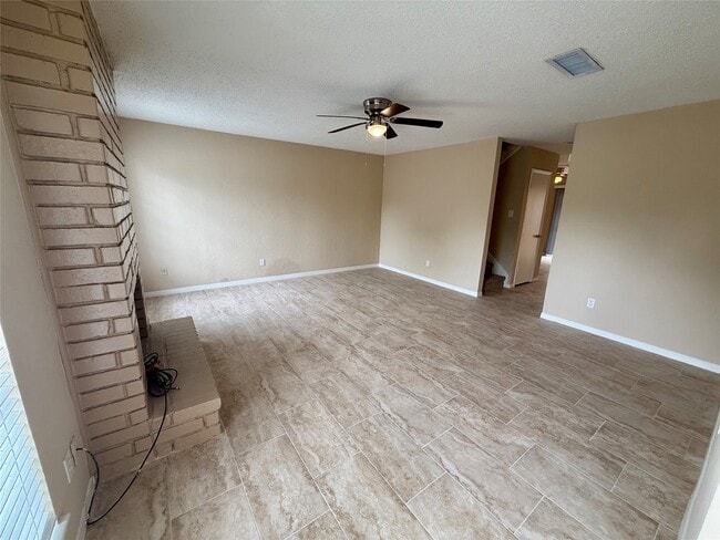 Photo - 5429 10th St