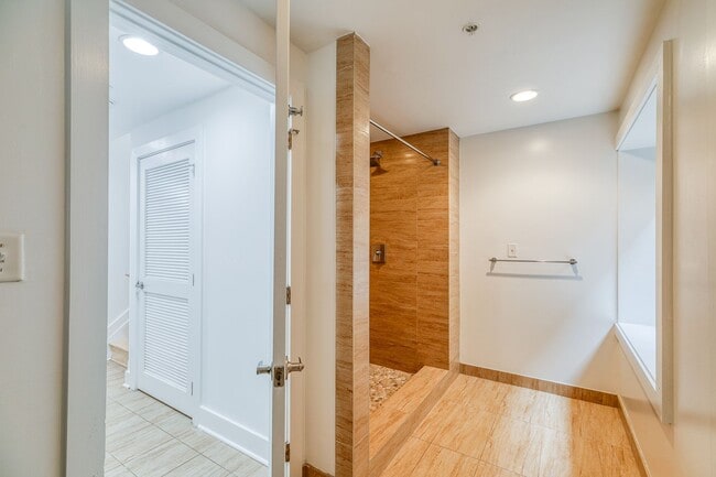 Photo - Northern Liberties Townhome with Parking