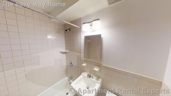 Photo - 14 Murdock St Unit #2-5