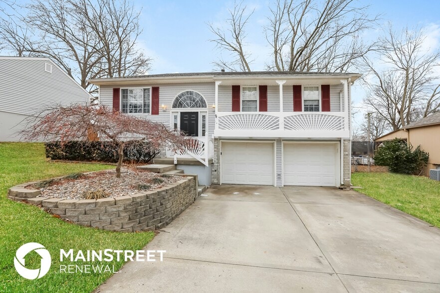 2308 NW Ashton Dr