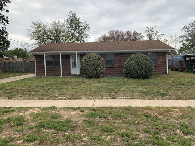 Photo - 806 Boulevard De L'Orleans