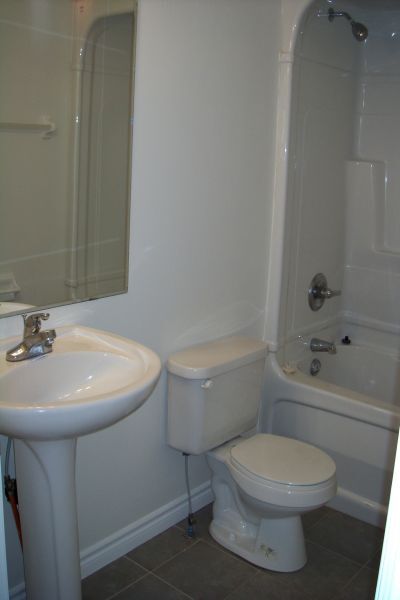 Photo - 675 Chippawa St