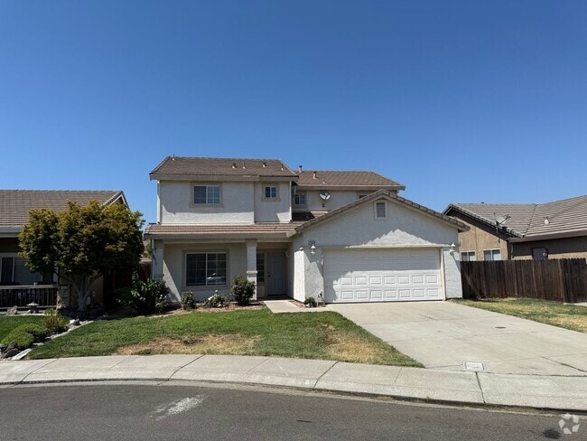 Building Photo - 4-bedroom two story home in Sylvan School ...