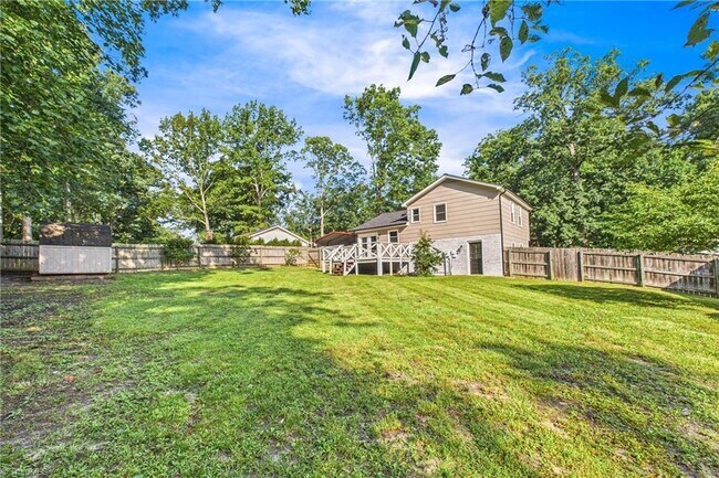Photo - 4709 Chaucer Dr
