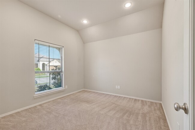 Photo - 3610 Brattain Dr