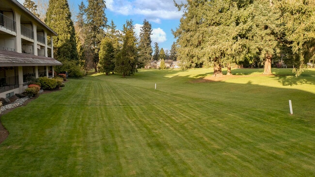 Photo - 16929 Inglewood Rd NE