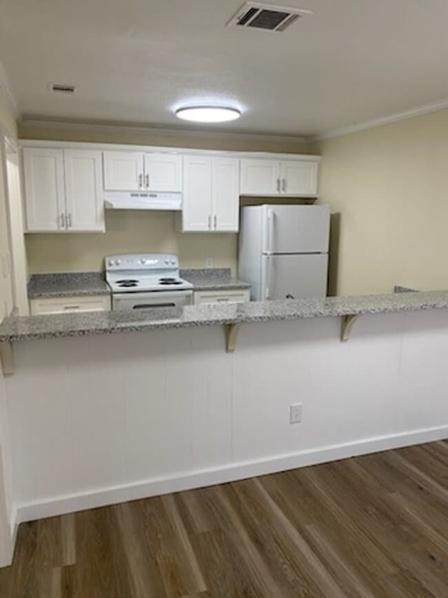 Photo - 1108 Fort St Unit 1108