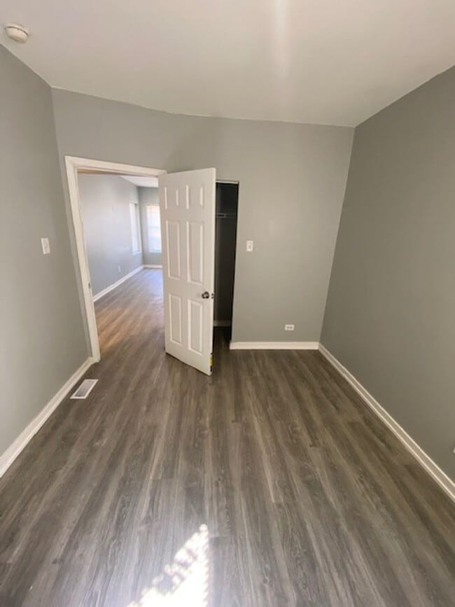 Photo - 7314 S University Ave Unidad 1