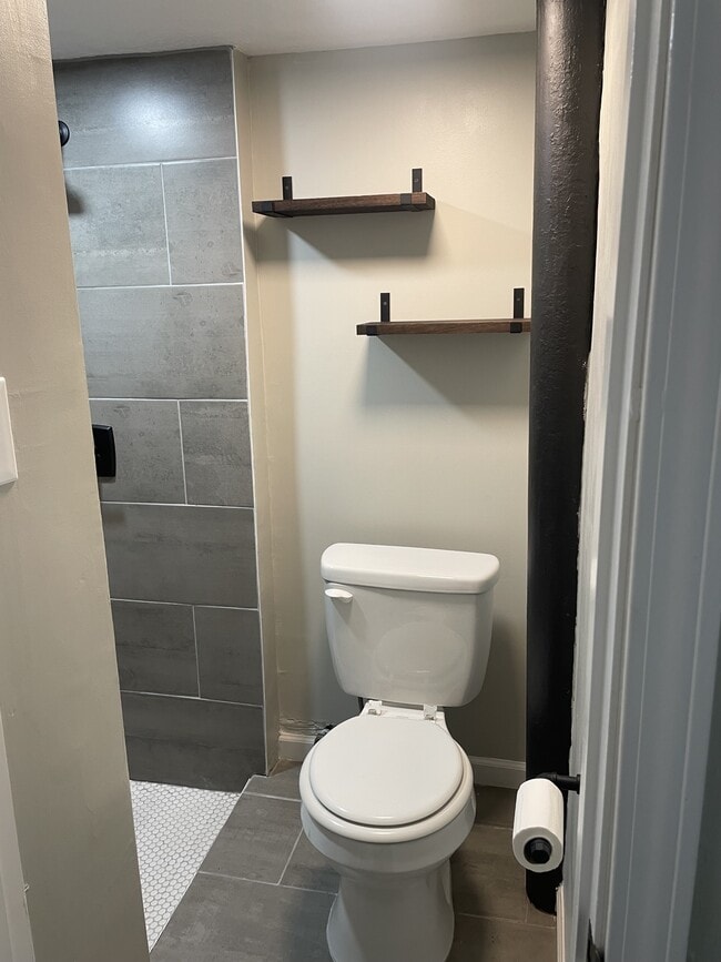 4232 Virginia Ave Unit 1