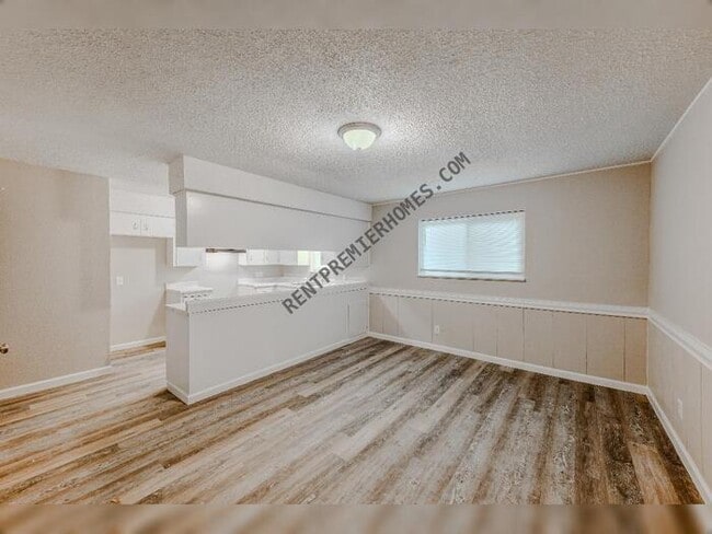 Photo - 4309 Glenda Ln