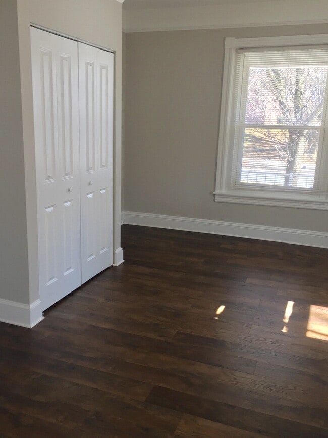 Bedroom - 1001 Main St Unit 1001-1