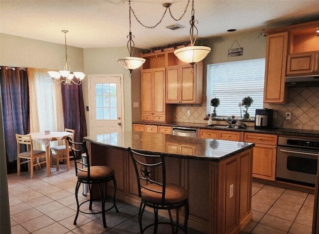 Photo - 16002 Cutten Rd Casa