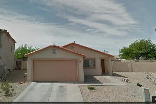 Building Photo - 1429 E Avenida Fresca Rental