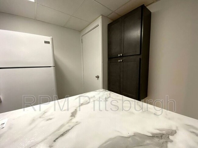 Photo - 344 Amber St