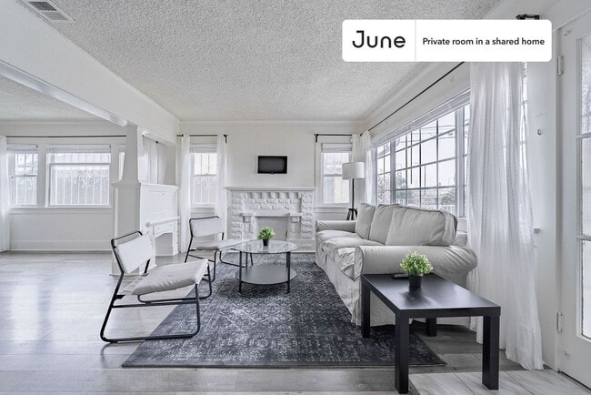 Photo - Room in Shared 4 bed/2 bath home Unidad B