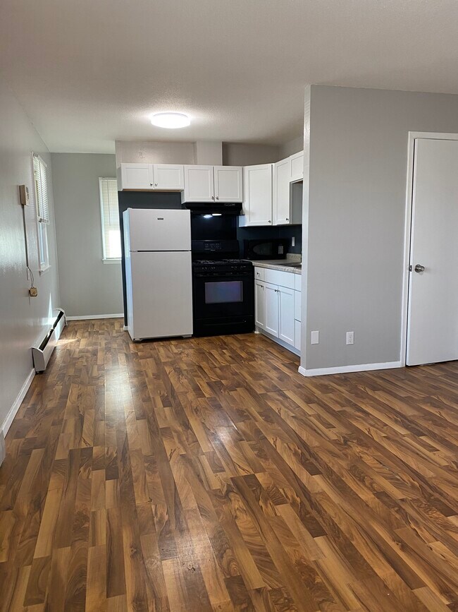 7617 69th Ave N Unit 4