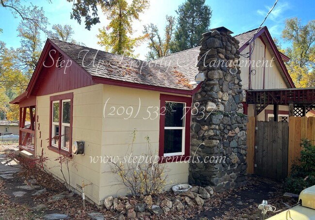 Photo - Newly Remodeled 2 Bed 1 Bath w/ Water, Septic and Trash Service Included!