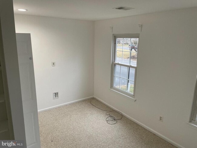 Photo - 9622 Lambeth Ct