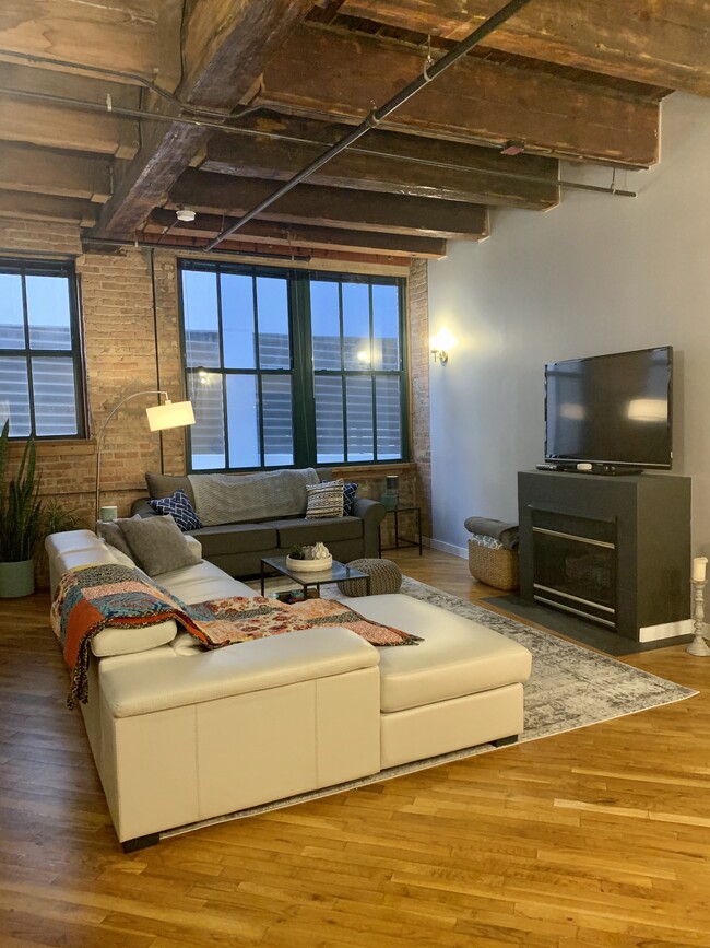 Photo - 732 S Financial Pl Unit 507