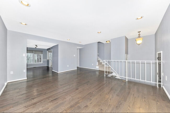 Photo - 10442 Malone Ct