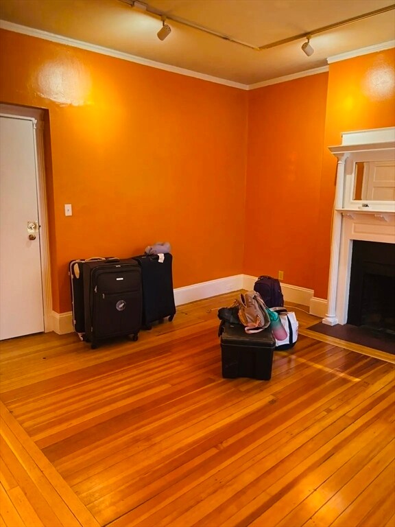 Photo - 137 Peterborough St Unit 2##